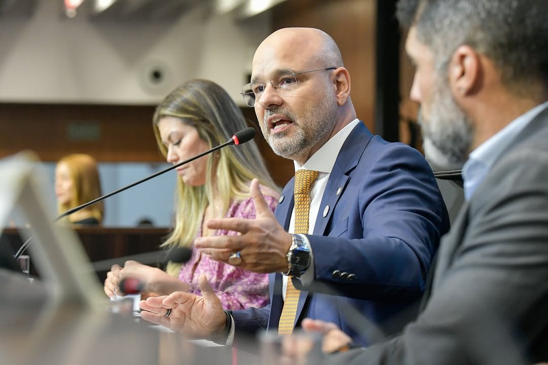 WhatsApp-Image-2025-09-22-at-21.25.46 DIA NACIONAL DO ATLETA PARALÍMPICO É CELEBRADO PELA ALERJ COM APOIO DO DEPUTADO FRED PACHECO E DA COMISSÃO DA PESSOA COM DEFICIÊNCIA