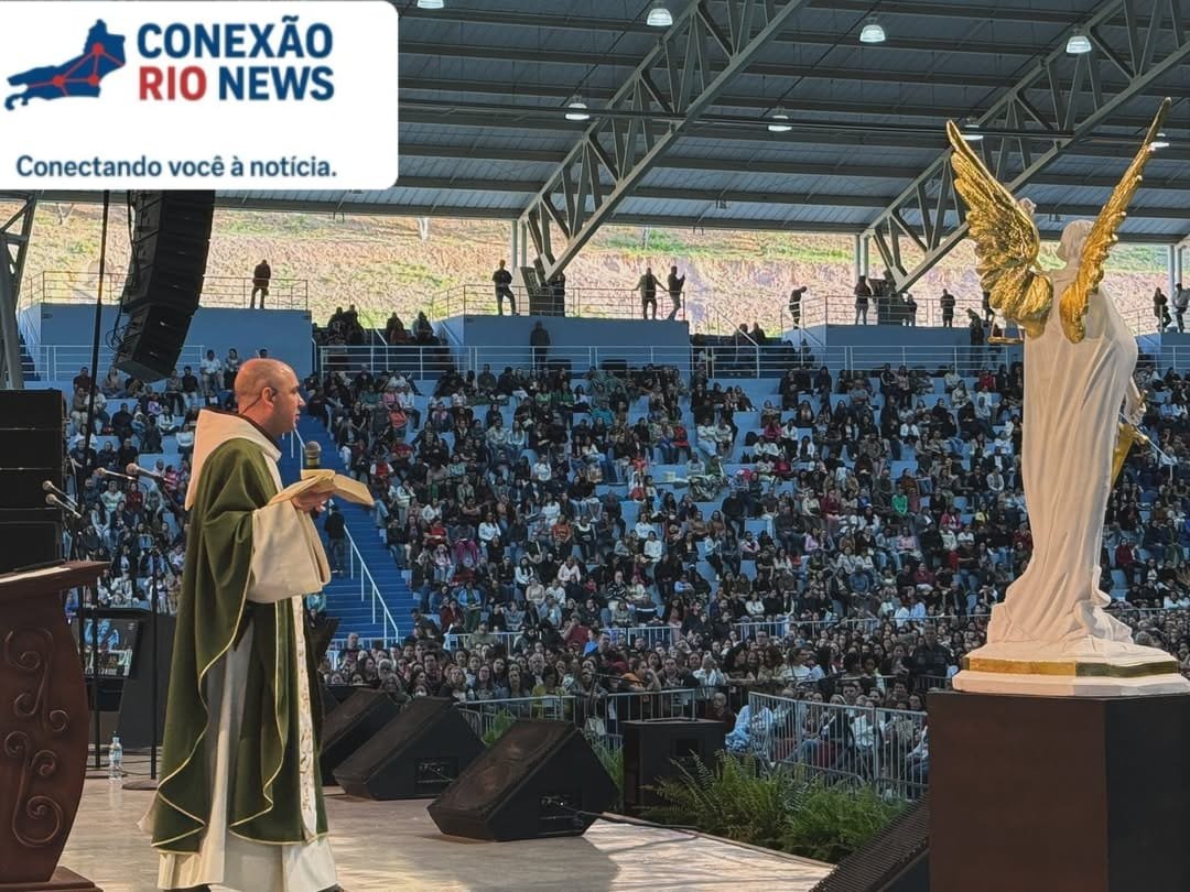 WhatsApp-Image-2025-09-27-at-17.55.232 Primeira-dama Analine participa de evento religioso ao lado de Frei Gilson na Canção Nova